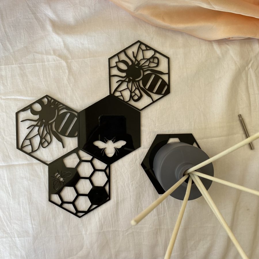 BUMBLEBEES - Image 4